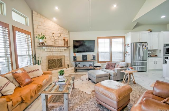 29739 Elkhorn Rdg, Fair Oaks Ranch, TX 78015