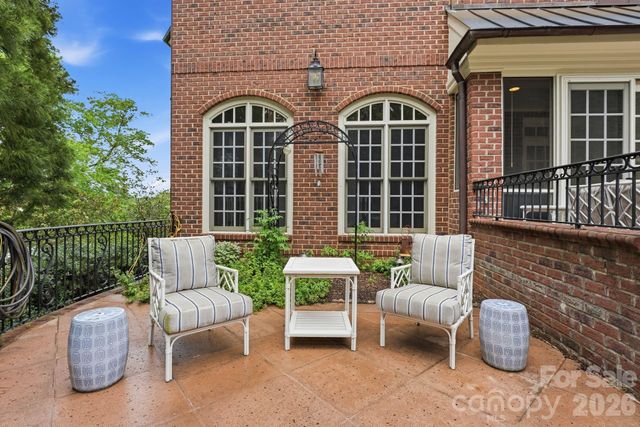 8700 Challis Farm Road, Charlotte, NC 28226