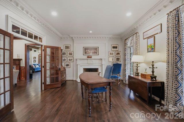 8700 Challis Farm Road, Charlotte, NC 28226