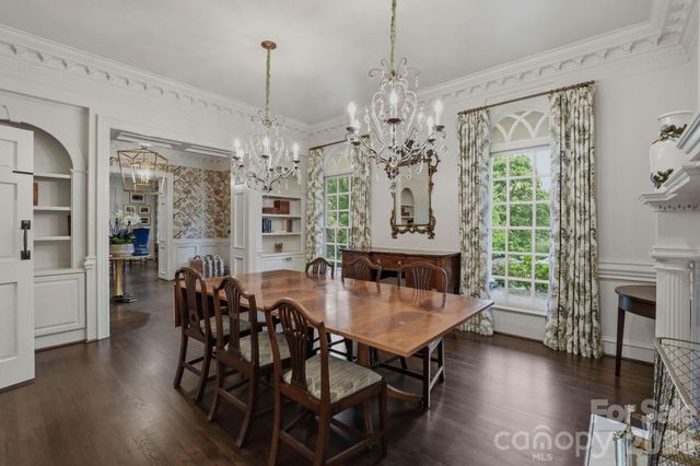 8700 Challis Farm Road, Charlotte, NC 28226
