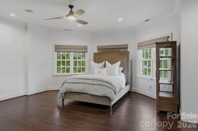 8700 Challis Farm Road, Charlotte, NC 28226