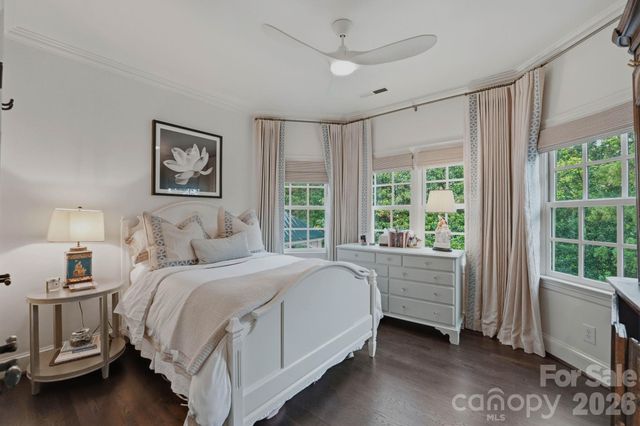 8700 Challis Farm Road, Charlotte, NC 28226