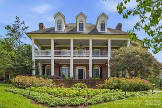 8700 Challis Farm Road, Charlotte, NC 28226