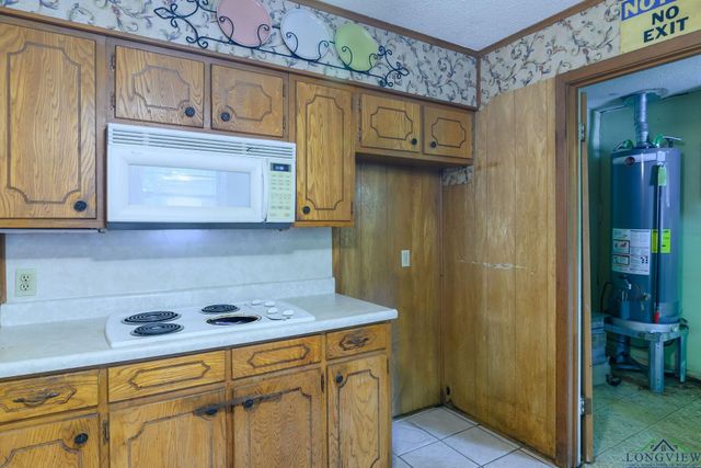 1201 Baxley Ln, Longview, TX 75604