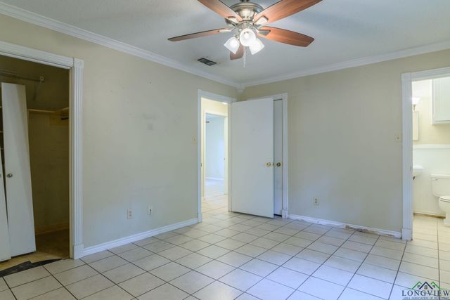 1201 Baxley Ln, Longview, TX 75604