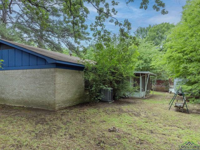 1201 Baxley Ln, Longview, TX 75604