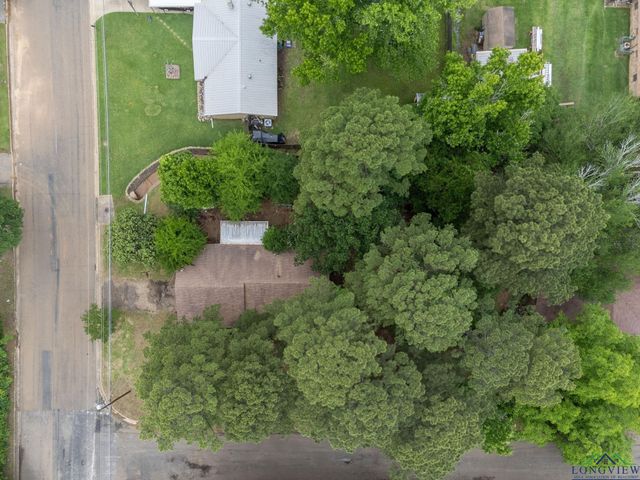 1201 Baxley Ln, Longview, TX 75604