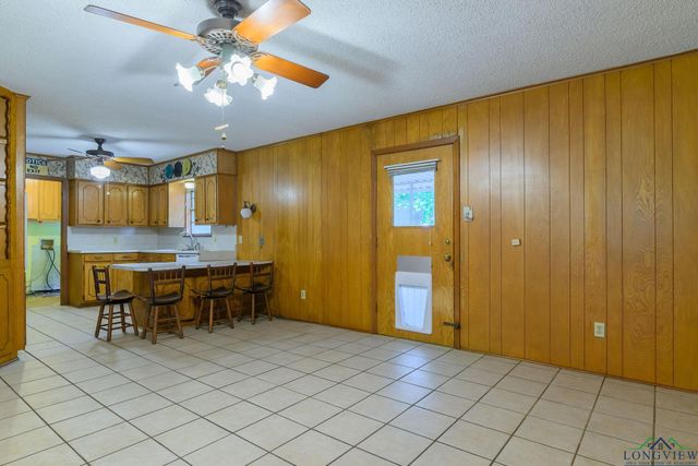 1201 Baxley Ln, Longview, TX 75604