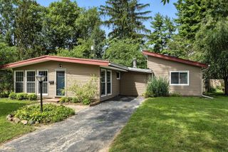167 DOUGLAS Drive, Columbus, OH 43230