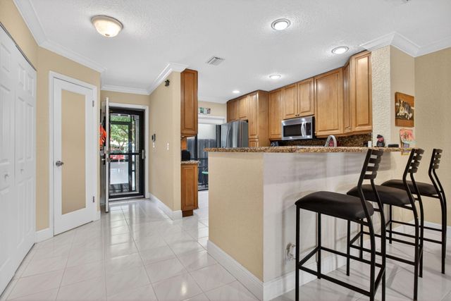 3327 Carambola Circle S, Coconut Creek, FL 33066