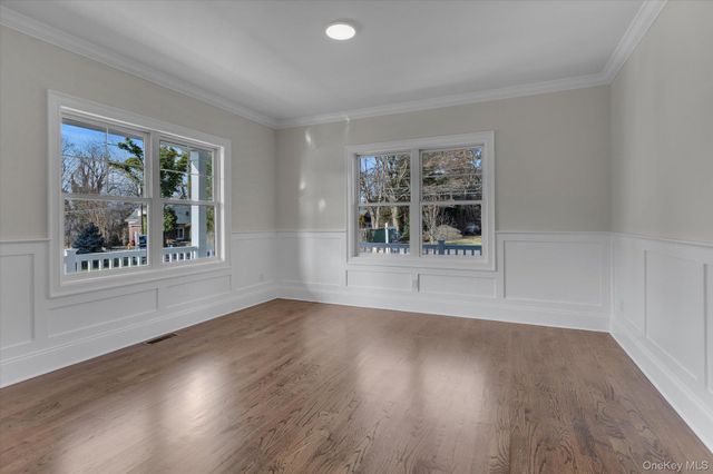 44 N Woodhull Road, Huntington, NY 11743