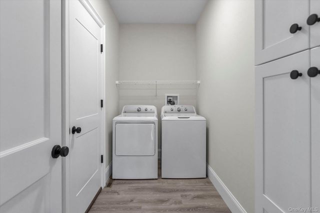 44 N Woodhull Road, Huntington, NY 11743