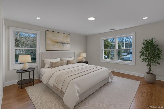 44 N Woodhull Road, Huntington, NY 11743