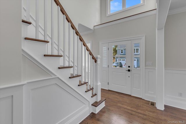 44 N Woodhull Road, Huntington, NY 11743