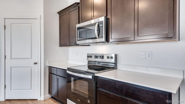 5625 Gelbray Place, Windsor, CO 80528