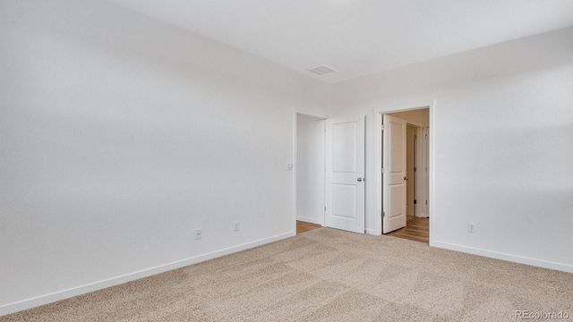5625 Gelbray Place, Windsor, CO 80528