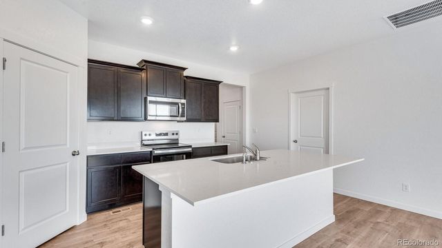 5625 Gelbray Place, Windsor, CO 80528