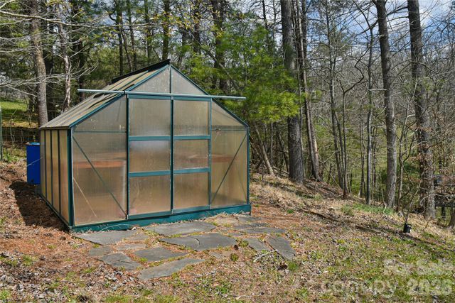 326 Panther Branch Road, Alexander, NC 28701