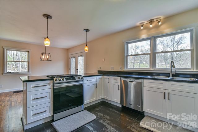 326 Panther Branch Road, Alexander, NC 28701