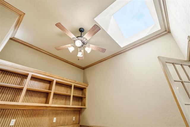 15205 Rocky Mountain Drive, Edmond, OK 73013