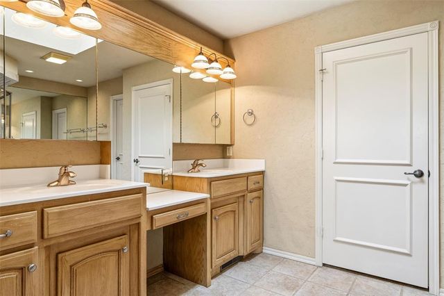 15205 Rocky Mountain Drive, Edmond, OK 73013