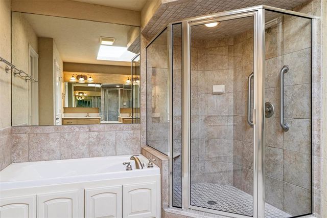 15205 Rocky Mountain Drive, Edmond, OK 73013