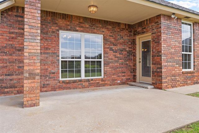 15205 Rocky Mountain Drive, Edmond, OK 73013