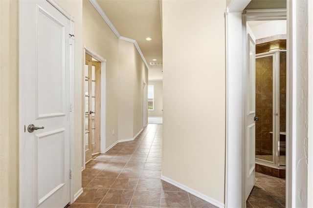 15205 Rocky Mountain Drive, Edmond, OK 73013