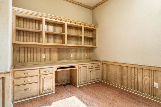 15205 Rocky Mountain Drive, Edmond, OK 73013