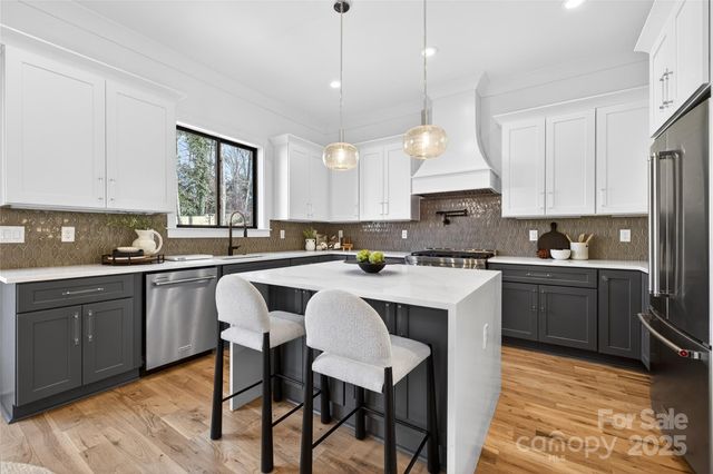 16311 Riverpointe Drive, Charlotte, NC 28278