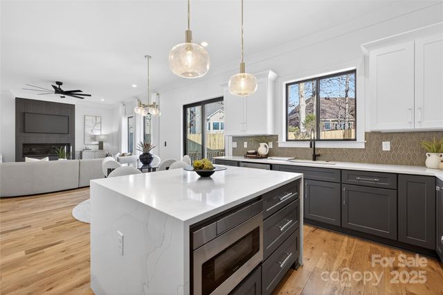 16311 Riverpointe Drive, Charlotte, NC 28278