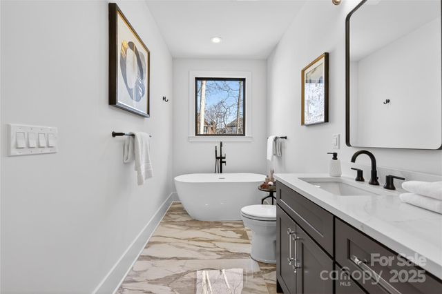 16311 Riverpointe Drive, Charlotte, NC 28278