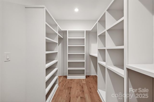 16311 Riverpointe Drive, Charlotte, NC 28278