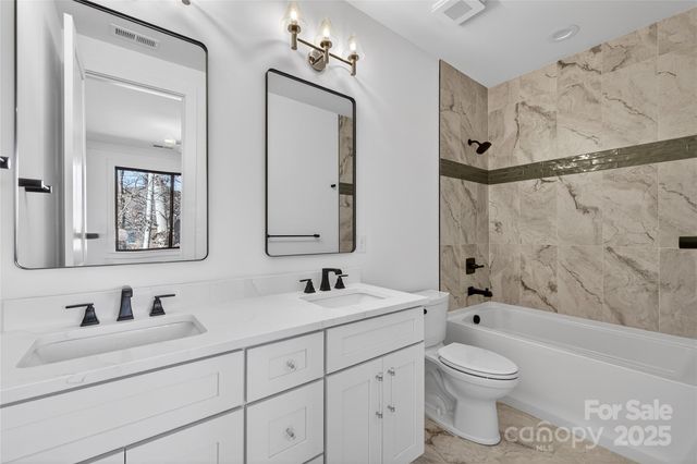 16311 Riverpointe Drive, Charlotte, NC 28278