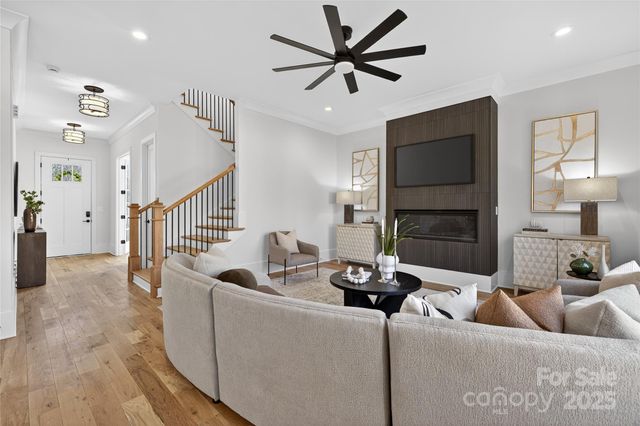 16311 Riverpointe Drive, Charlotte, NC 28278