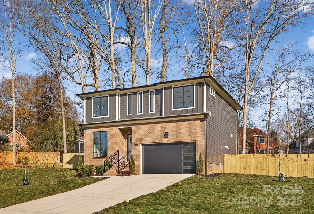 16311 Riverpointe Drive, Charlotte, NC 28278