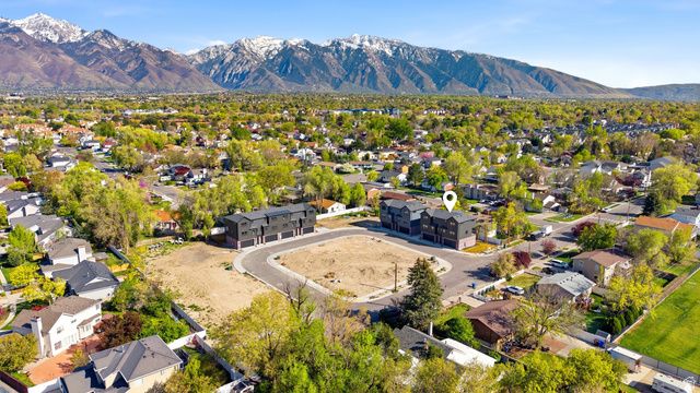 330 E 7635 S, Sandy, UT 84047