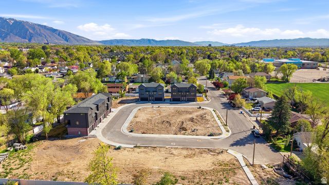 330 E 7635 S, Sandy, UT 84047