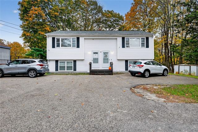 28 Riverdale Avenue, West Warwick, RI 02893