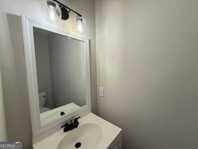 5325 Hillgate Crossing, Alpharetta, GA 30005