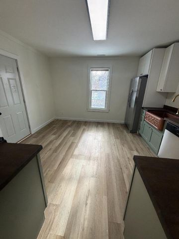 1101 Stoughton Avenue, Stoughton, WI 53589