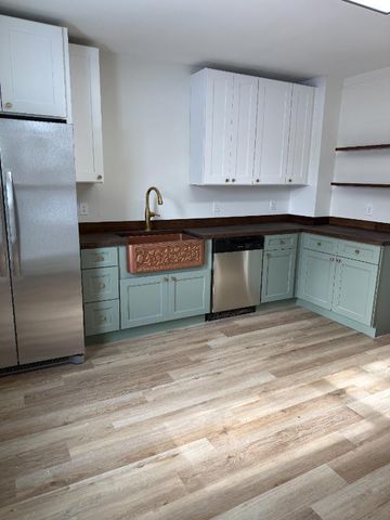1101 Stoughton Avenue, Stoughton, WI 53589