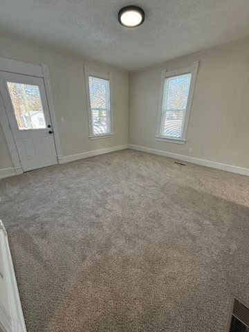 1101 Stoughton Avenue, Stoughton, WI 53589