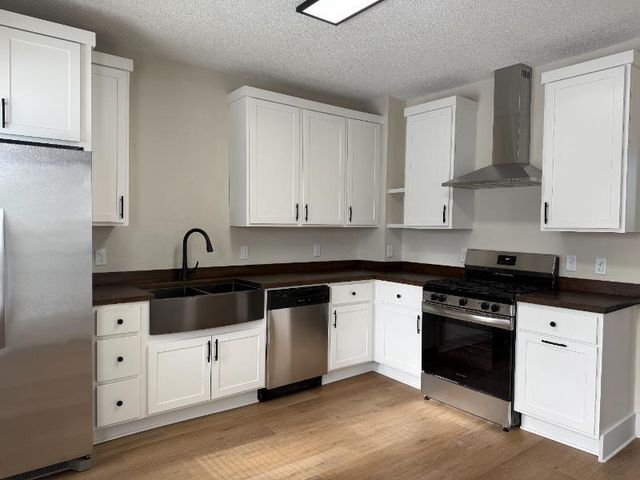 1101 Stoughton Avenue, Stoughton, WI 53589