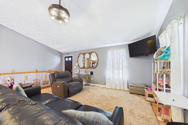 212 Haffards St, Fall River, MA 02723