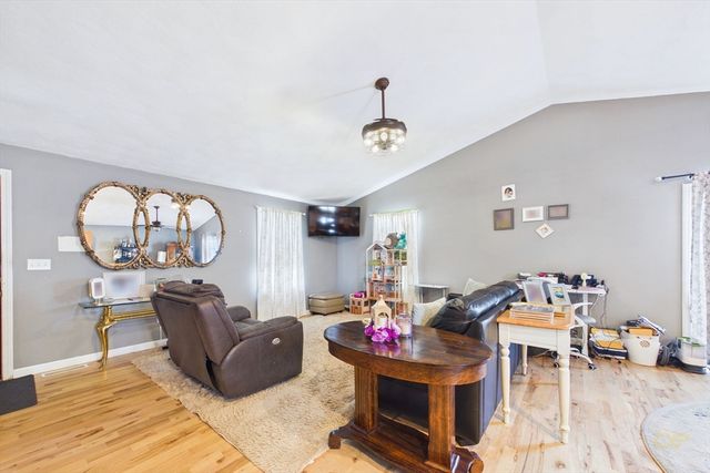212 Haffards St, Fall River, MA 02723