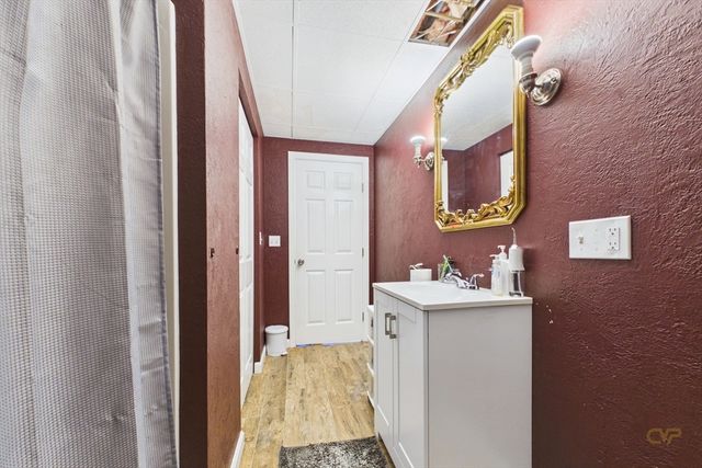 212 Haffards St, Fall River, MA 02723