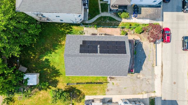 212 Haffards St, Fall River, MA 02723