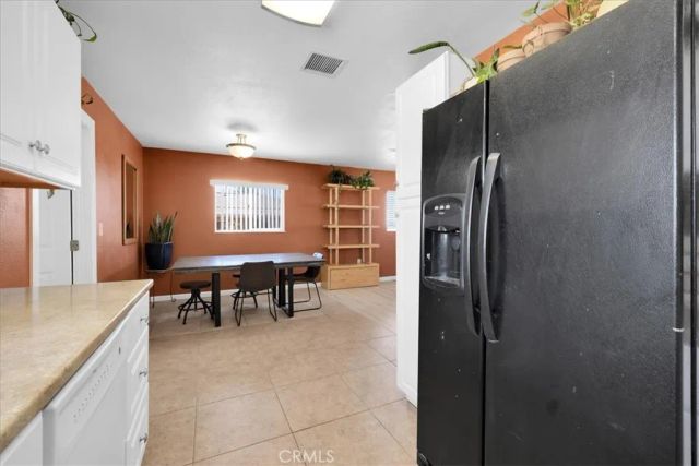 5566 Cahuilla, 29 Palms, CA 92277