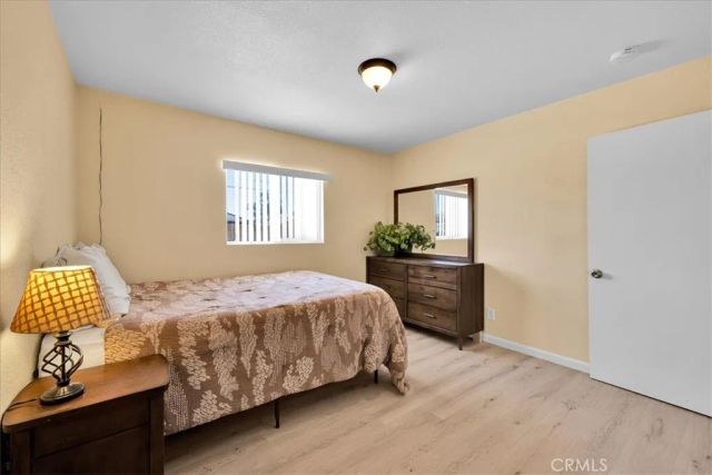 5566 Cahuilla, 29 Palms, CA 92277